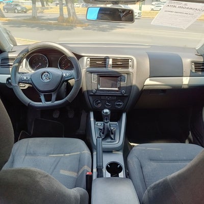 2017 Volkswagen Jetta 1.4 T Fsi Comfortline At in Metepec, México, México - Nissan Tollocan Metepec
